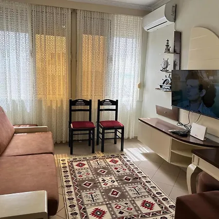 Rei Apartment *
